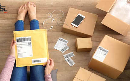 بهینه‌سازی هزینه ارسال با انتخاب صحیح پاکت و کارتن پستی